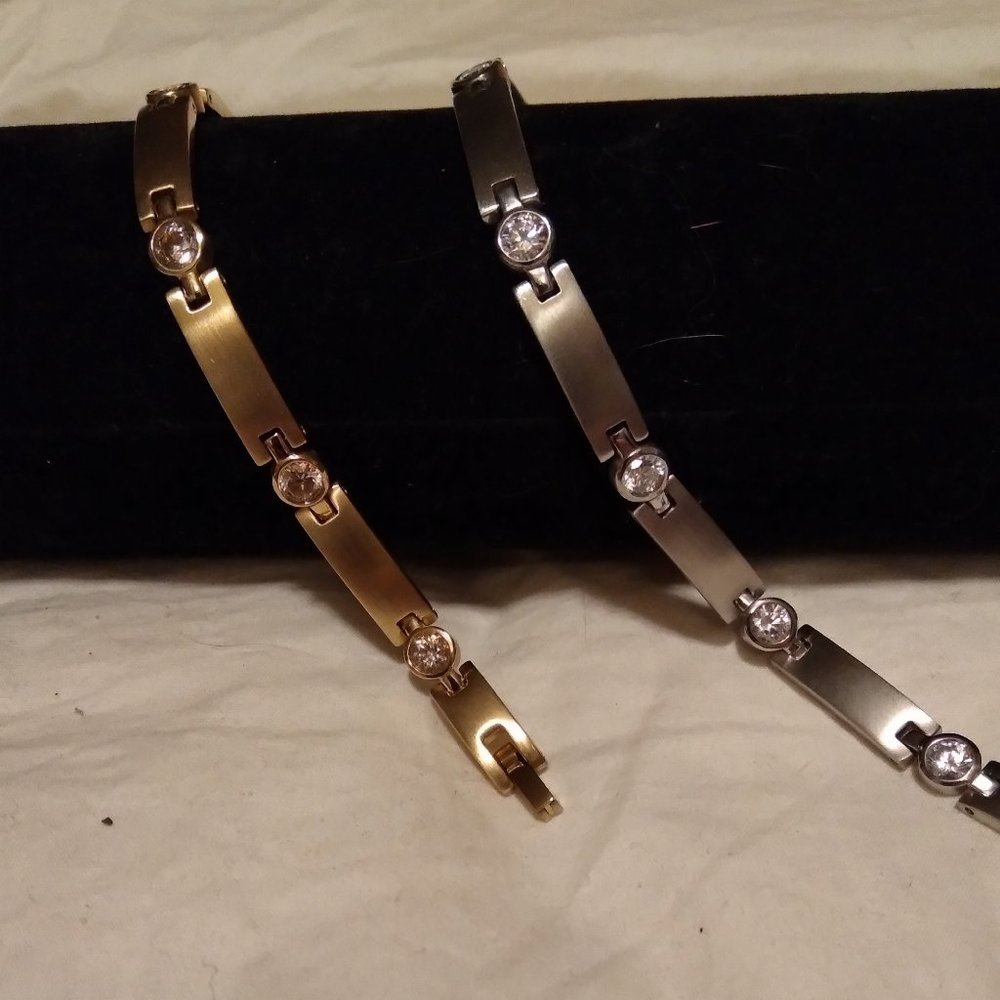 Diamonique Brackets